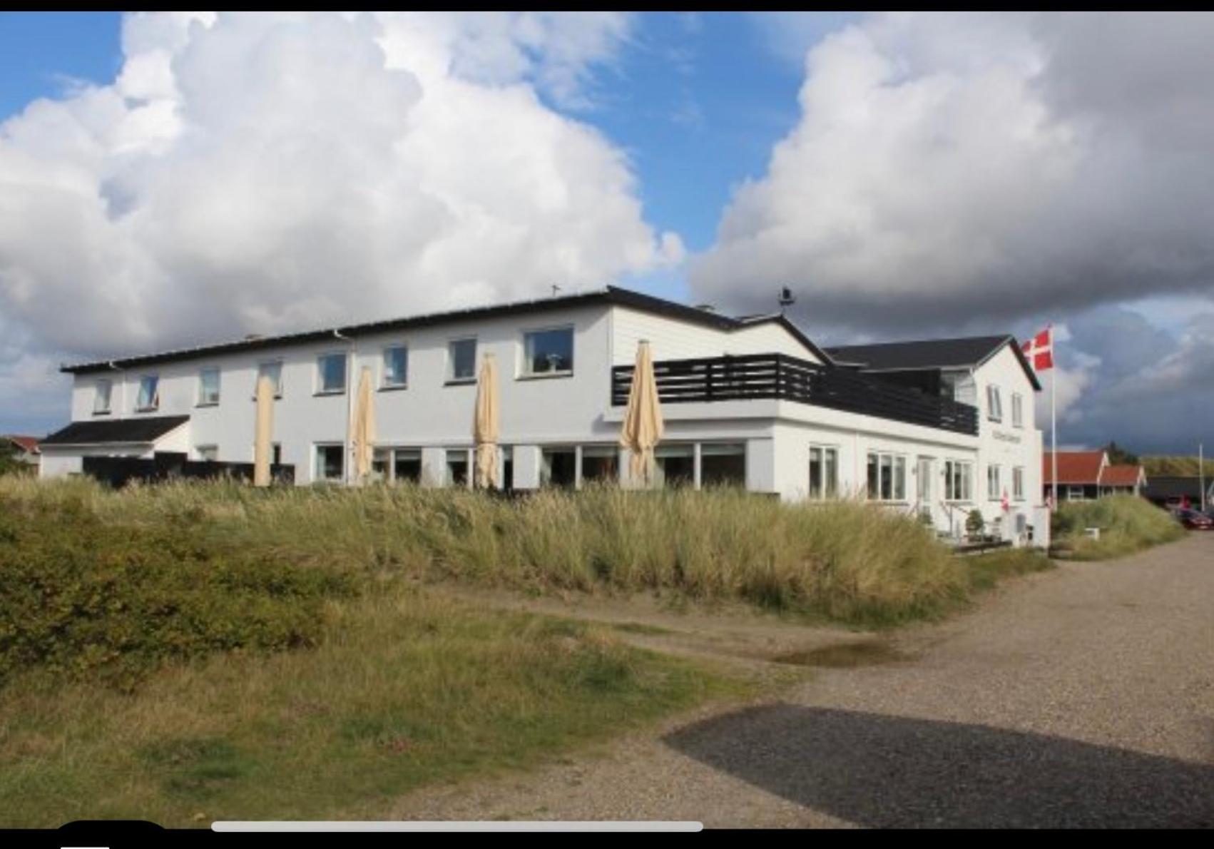 Klithjem Badehotel Vejers Strand Exterior photo